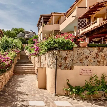 Baia De Bahas Golfo Di Aparthotel 3*