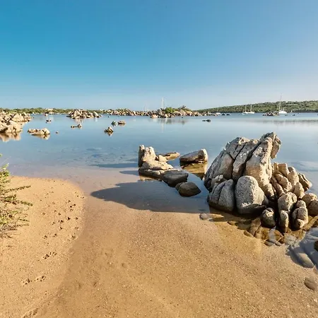 A Golfo Di A 450 Mt Dal Mare Lägenhetshotell Marinella (Sardinia)