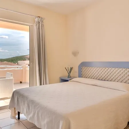 A Golfo Di A 450 Mt Dal Mare Lägenhetshotell 3*