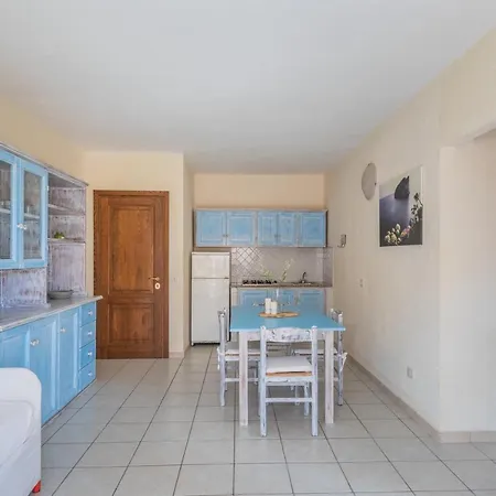 A Golfo Di A 450 Mt Dal Mare Lägenhetshotell