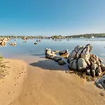 Baia De Bahas Golfo Di Lejlighedshotel Marinella (Sardinia)